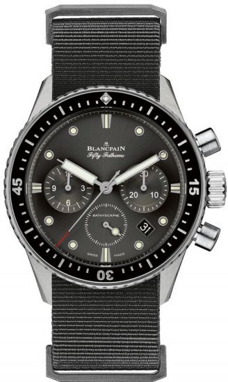 Réplique Blancpain Fifty Fathoms Bathyscaphe Chronographe Flyback 5200-1110-NABA Montre - Cliquez sur l'image pour la fermer