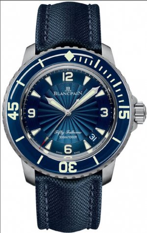 Réplique Blancpain Fifty Fathoms Automatique Hommes 5015D-1140-52B Montre